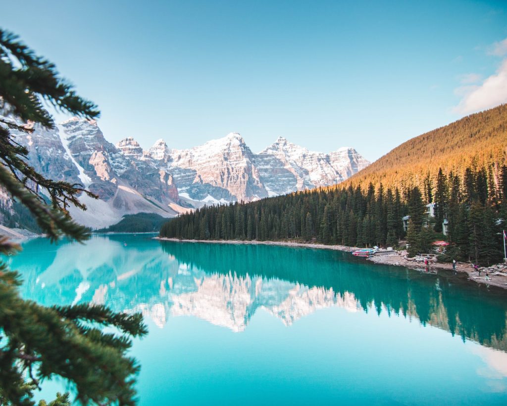 Canada has over three million lakes.